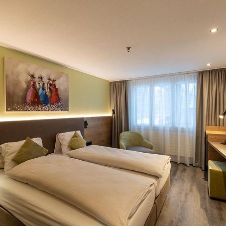 Hotel Flamatt Екстер'єр фото