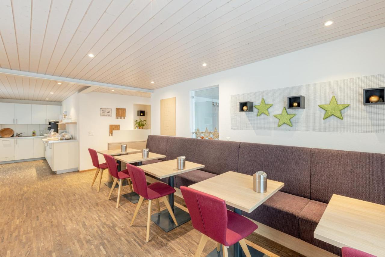 Hotel Flamatt Екстер'єр фото