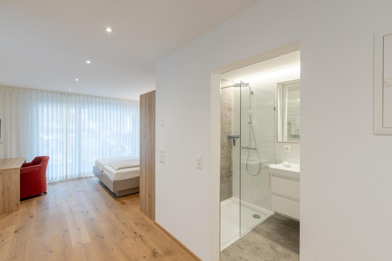 Hotel Flamatt Екстер'єр фото